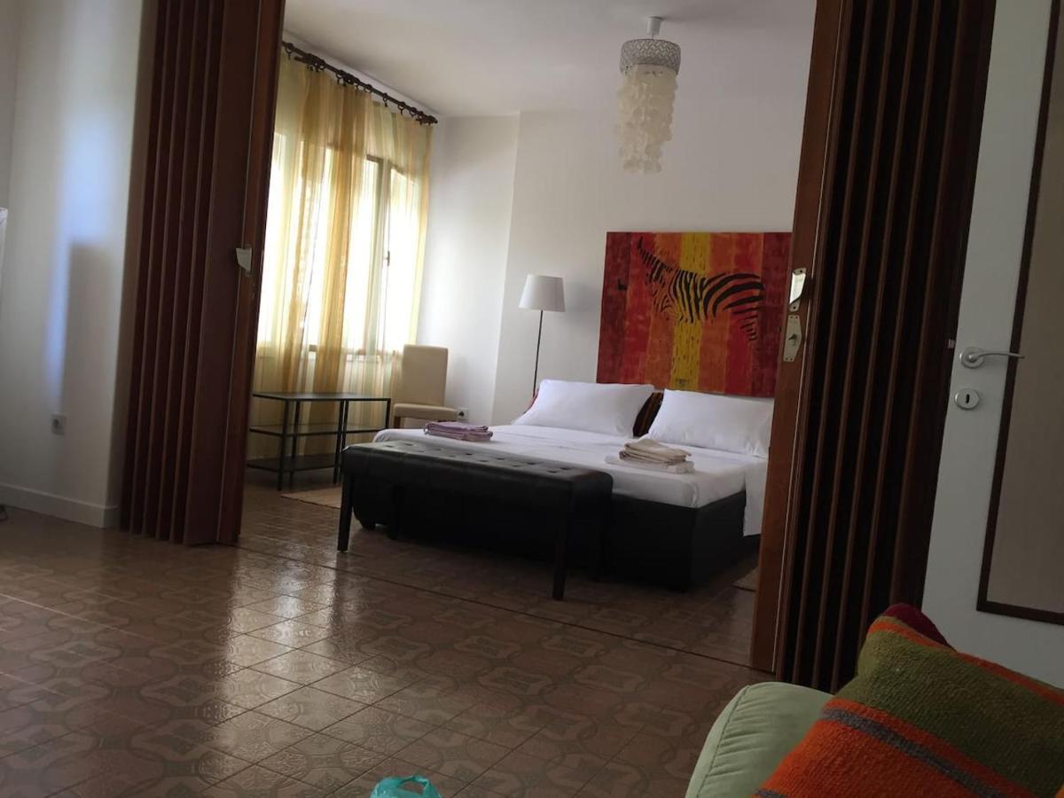 Domic ,Two Bedrooms Whit Large Terrace Njivice Extérieur photo