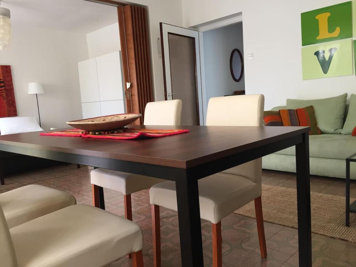 Domic ,Two Bedrooms Whit Large Terrace Njivice Extérieur photo